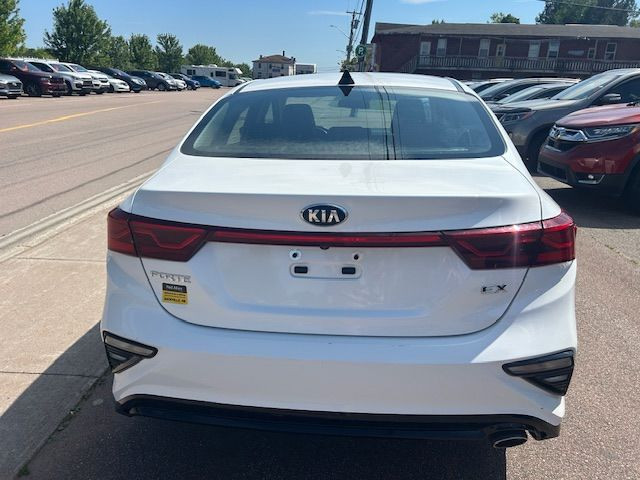 2019 Kia Forte Only 150* B/W ON THE ROAD PMT in Cars & Trucks in Moncton - Image 4