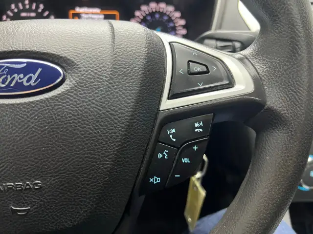 2015 Ford Fusion dans Autos et camions dans Ville d’Edmonton - Image 31
