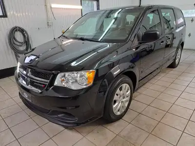DODGE GRAND CARAVAN 2017 A/C CRUSE CONTROL RADIO PIONNER GPS INCLUS BLUETOOTH CONEC CAMERA RECUL TRE...