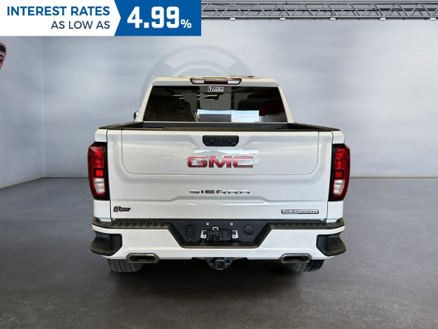 2023 GMC Sierra 1500 Elevation 5.3L 8CYL | HEATED FRONT SEATS... in Cars & Trucks in Lethbridge - Image 4