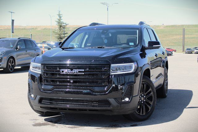 2023 GMC Acadia SLT in Cars & Trucks in Calgary