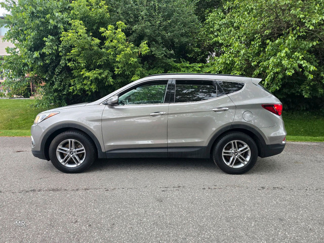 2018 Hyundai Santa Fe Sport SE AWD Leather Heated Seats , Parkin in Cars & Trucks in City of Toronto