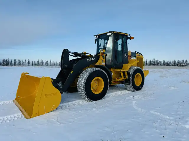 DEERE 544K WHEEL LOADER  dans Équipement lourd dans Calgary - Image 3
