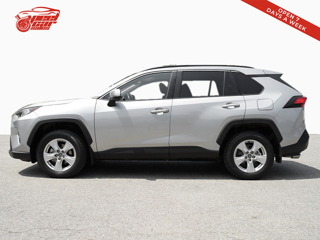 2019 Toyota RAV4 XLE AWD, Sunroof, Apple Carplay, Alloys. in Cars & Trucks in Mississauga / Peel Region - Image 4