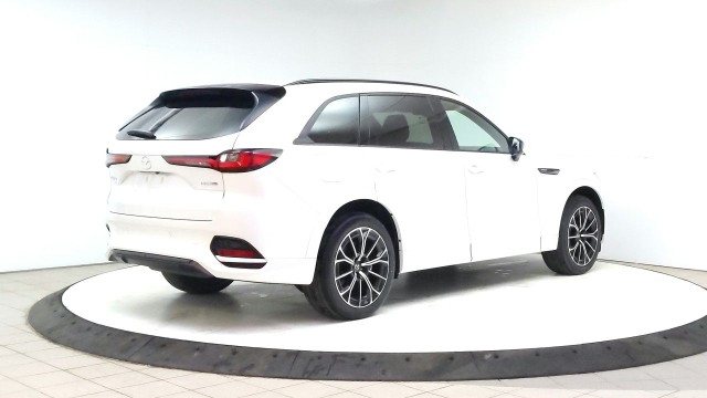2025 Mazda CX-70 PHEV in Cars & Trucks in Lethbridge - Image 3