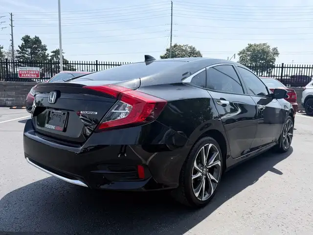 2020 Honda Civic Touring Touring|Leather|Navi|Sunroof|CarPlay in Cars & Trucks in Oshawa / Durham Region - Image 9
