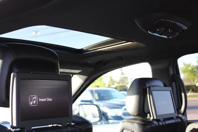 2019 Dodge Durango in Cars & Trucks in Oakville / Halton Region - Image 29