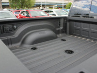 4x4, 6.7L Cummins HO Turbo Diesel, 8-Speed TorqueFlite HD, Power Sunroof, Rear Auto-Levelling Air Su... (image 6)