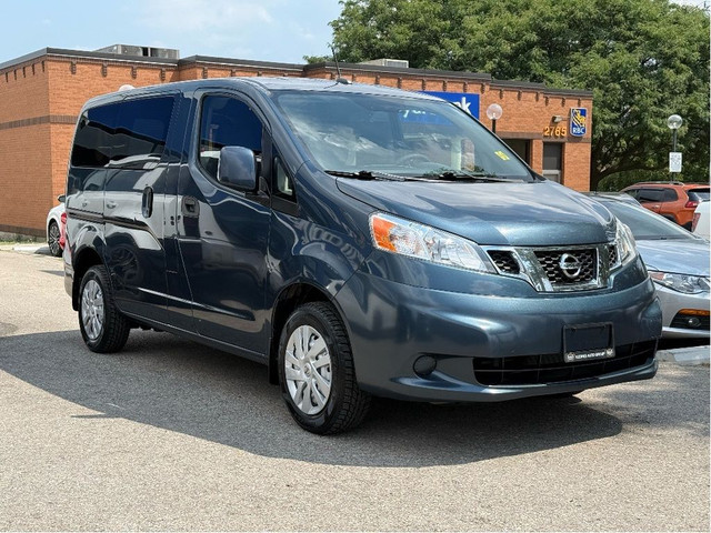 2017 Nissan NV200 I4 SV in Cars & Trucks in City of Toronto - Image 2