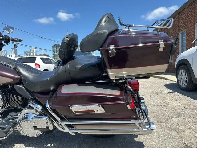 2007 Harley-Davidson Electra Glide Classic ~ ELECTRA GLIDE CLASS in Sport Touring in City of Toronto - Image 17