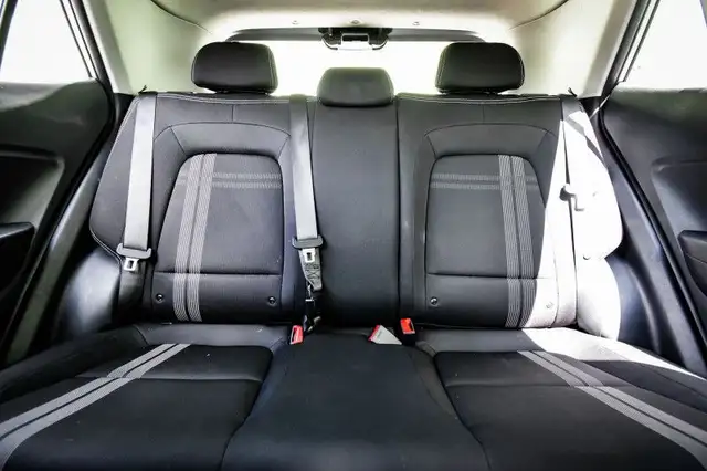2023 Hyundai Venue Preferred • HEATED SEATS • CP/AA • REMOTE STA in Cars & Trucks in Cornwall - Image 34