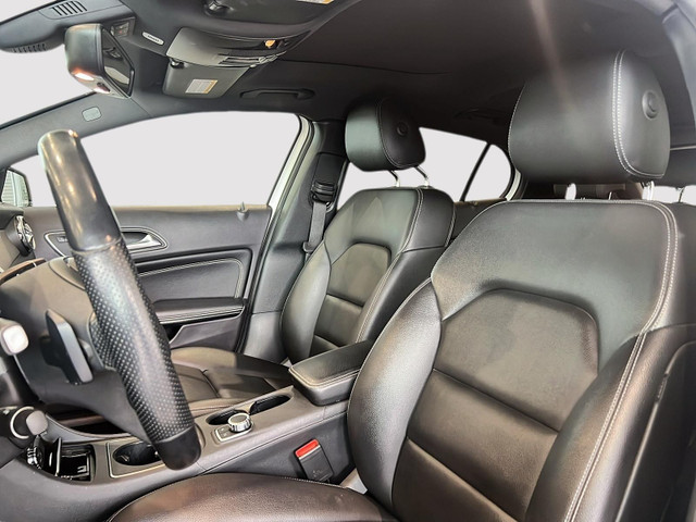 2019 Mercedes-Benz GLA250 4MATIC SUV Outstanding value! Highly e in Cars & Trucks in Calgary - Image 3