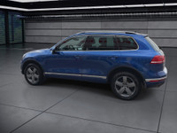 One Owner l Navigation System l Heated/Cooling Leather Seats l Heated Steering Wheel l Garage Opener... (image 5)