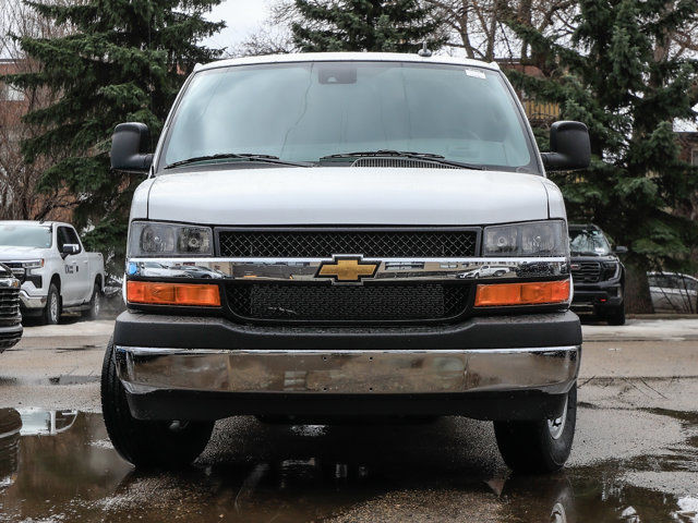 2025 Chevrolet Express Passenger LT in Cars & Trucks in Edmonton - Image 4