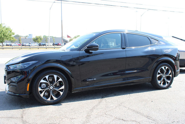 2021 Ford Mustang Mach-E in Cars & Trucks in Oakville / Halton Region - Image 3
