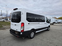 ONLY 32,000km - ONE UNIT AVAILABLE, ONE MORE ARRIVING SOON - BALANCE OF FORD COMPREHENSIVE & POWERTR... (image 4)