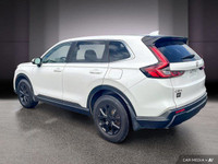 *2023 Honda CR-V LX | Turbocharged Efficiency | Spacious Interior | AWD* The 2023 Honda CR-V LX blen... (image 3)