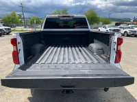 Silverado 3500HD 4WD Crew Cab 159" LT, 18" Aluminum Wheels, 6.6L V8 Turbo Diesel Engine, 10-Speed Au... (image 4)