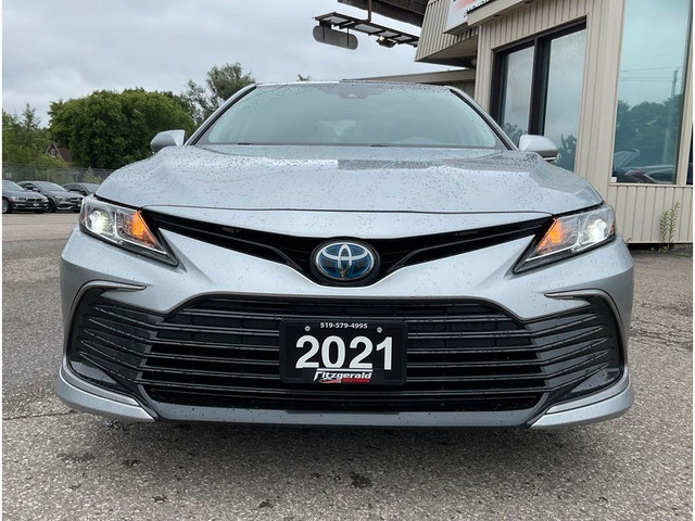 2021 Toyota Camry Hybrid LE -ALLOYS! BACK-UP CAM! SAFETY SENSE! in Cars & Trucks in Kitchener / Waterloo - Image 2