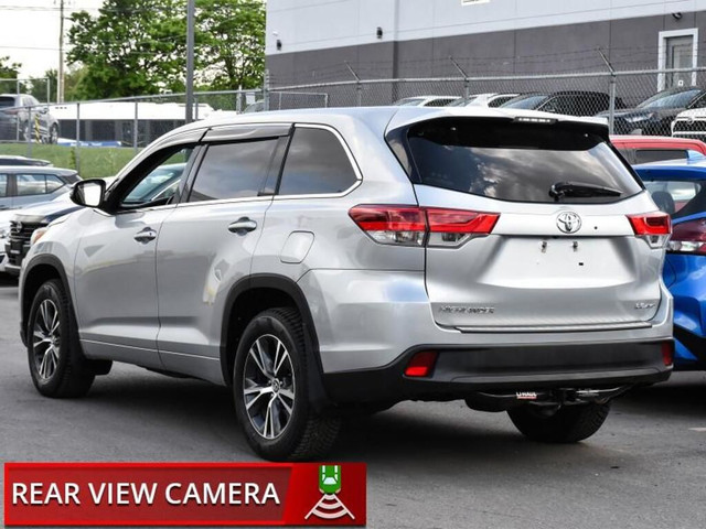 2017 Toyota Highlander LE AWD-Camera| Alloys| Clean Carfax in Cars & Trucks in Kitchener / Waterloo - Image 4