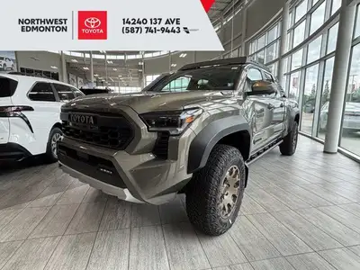 This Toyota Tacoma boasts a Intercooled Turbo Gas/Electric I-4 2.4 L/146 engine powering this Automa...