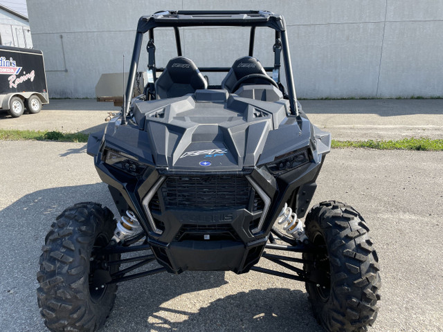 2023 Polaris Industries RZR XP 1000 Premium Onyx Black in ATVs in Grande Prairie - Image 2