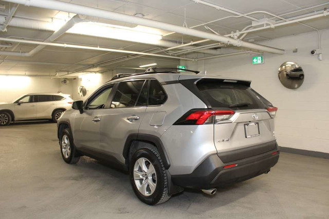 2019 Toyota RAV4 XLE AWD in Cars & Trucks in City of Montréal - Image 3
