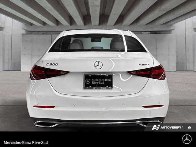 2022 Mercedes-Benz C 300 4MATIC Sedan | Premium Package dans Autos et camions  à Longueuil/Rive Sud - Image 4