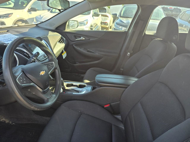 2019 Chevrolet Malibu LT 1.5L, HEATED, POWER SEATS, REMOTE ST... in Cars & Trucks in Calgary - Image 3