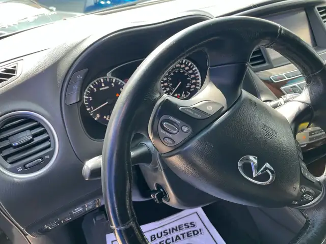2016 INFINITI QX60 AWD 4dr in Cars & Trucks in Calgary - Image 12