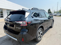 Do not miss out on this low mileage, locally owned and traded 2022 Premier XT Turbo Outback! Nicely... (image 3)