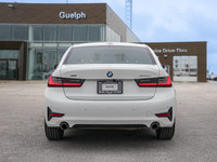 *Sunroof, Navigation, Heated Seats, Heated Steering Wheel, Apple CarPlay, Android Auto, Navigation,... (image 4)