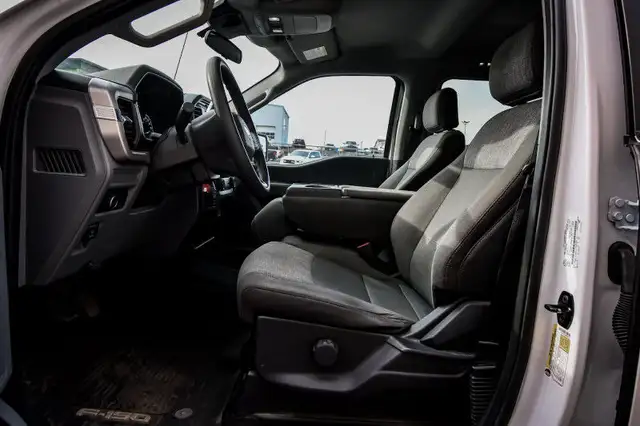 2021 Ford F-150 XLT • REMOTE START • PARK ASSIST • APPLE CARPLAY in Cars & Trucks in Ottawa - Image 22