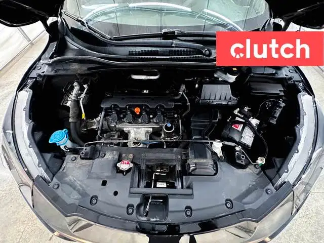 2019 Honda HR-V Sport AWD w/ Apple CarPlay, Heated Front Seats,  dans Autos et camions dans Ottawa - Image 37