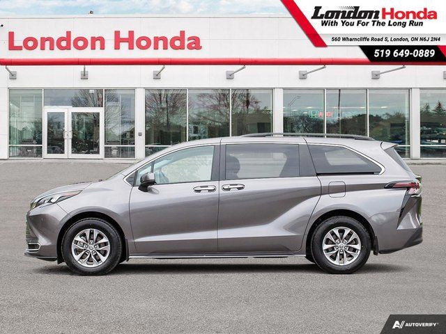 2024 Toyota Sienna XLE in Cars & Trucks in London - Image 2