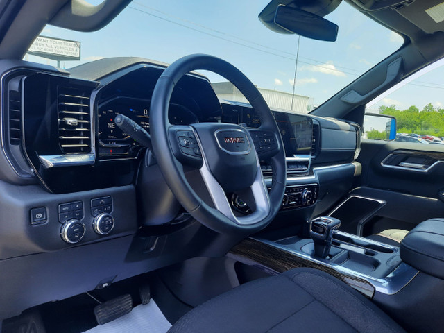 2025 GMC Sierra 1500 ELEVATION in Cars & Trucks in Bridgewater - Image 2