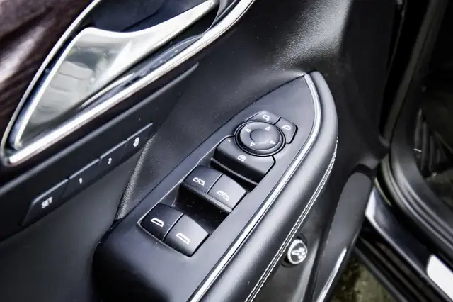 2022 Buick Envision Avenir • SUNROOF • BOSE AUDIO • HUD • LEATHE in Cars & Trucks in Kingston - Image 12