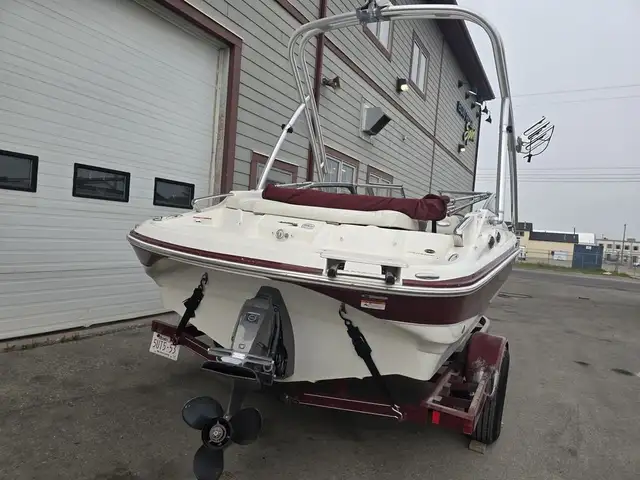 2010 Glastron GLS 195 FINANCING AVAILABLE in Powerboats & Motorboats in Saskatoon - Image 8