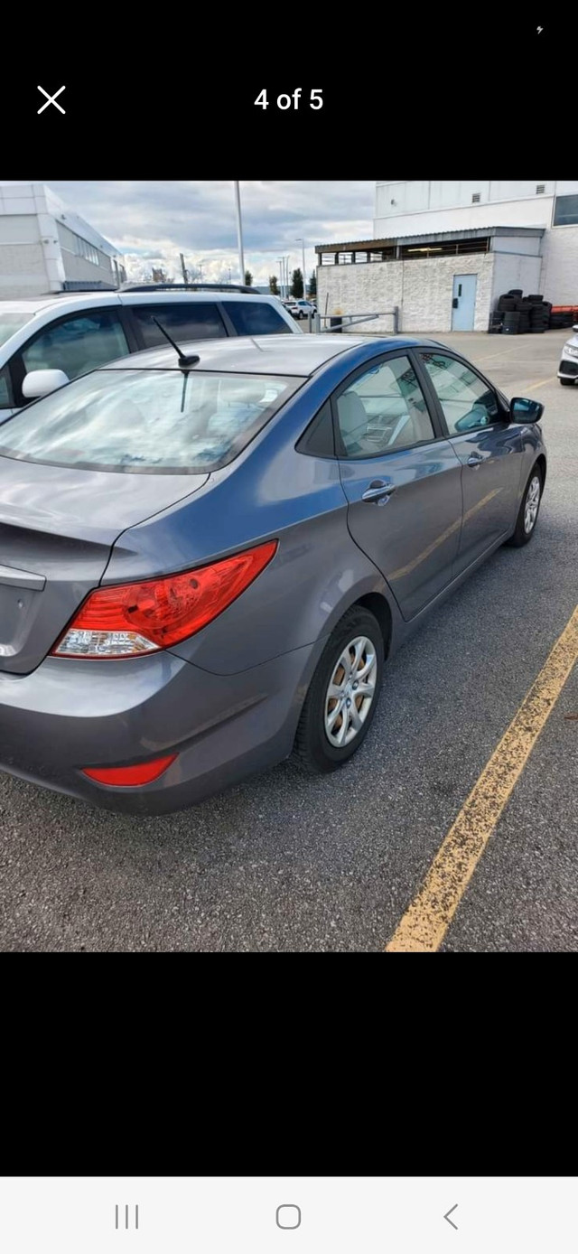 2014 Hyundai Accent L in Cars & Trucks in City of Montréal - Image 4