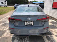 At Kings Honda you will experience an outstanding car buying experience. We make every effort to exc... (image 4)