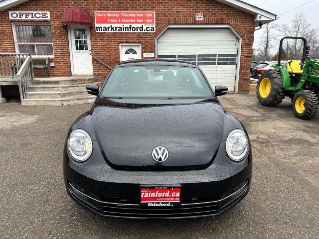  2015 Volkswagen Beetle Comfortline 1.8TSI HTD LTHR Sunroof FM/X in Cars & Trucks in Oshawa / Durham Region - Image 2