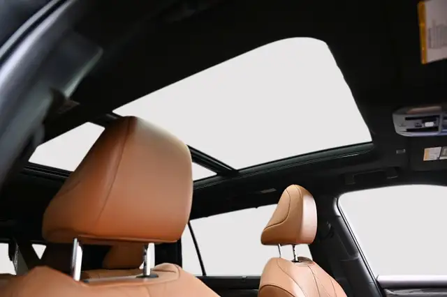 2021 Toyota Highlander 2021 LIMITED + AWD + GPS + CUIR + TOIT +  in Cars & Trucks in Longueuil / South Shore - Image 37