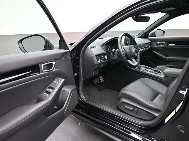 2024 Honda Civic One Owner & Fully Certified Sport Touring, Leat in Cars & Trucks in City of Halifax - Image 15