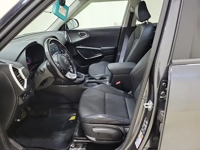 2021 Kia Soul EX+ | Sunroof | Heated Wheel + Seats | CarPlay + in Cars & Trucks in Guelph - Image 4