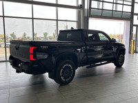 ADAPTIVE CRUISE CONTROL, LED HEADLIGHTS, BLIND SPOT MONITOR A dependable companion on the road, the... (image 9)