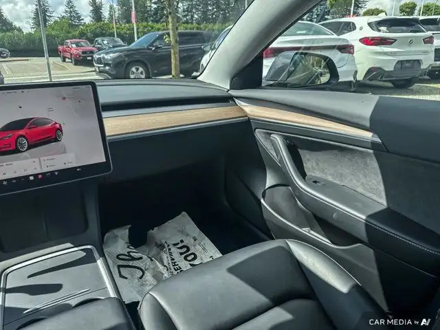 2023 Tesla Model 3 Long Range in Cars & Trucks in Abbotsford - Image 12
