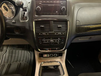 Anti-Lock Brakes;Driver Air Bag;Fog Lights;Passenger Air Bag;Side Air Bag;Traction Control;Heated Mi... (image 7)