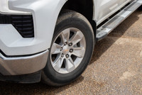 // ACCIDENT FREE!! // // SINGLE OWNER! // Experience the reliability and capability of the 2022 Chev... (image 4)