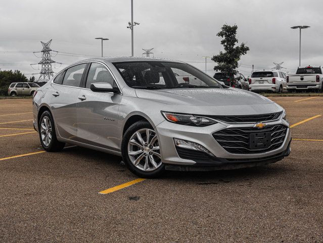 2020 Chevrolet Malibu LT 1.5T Auto in Cars & Trucks in Strathcona County - Image 2