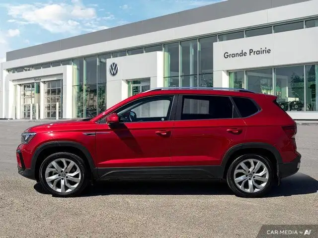 2022 Volkswagen Taos Comfortline in Cars & Trucks in Grande Prairie - Image 3